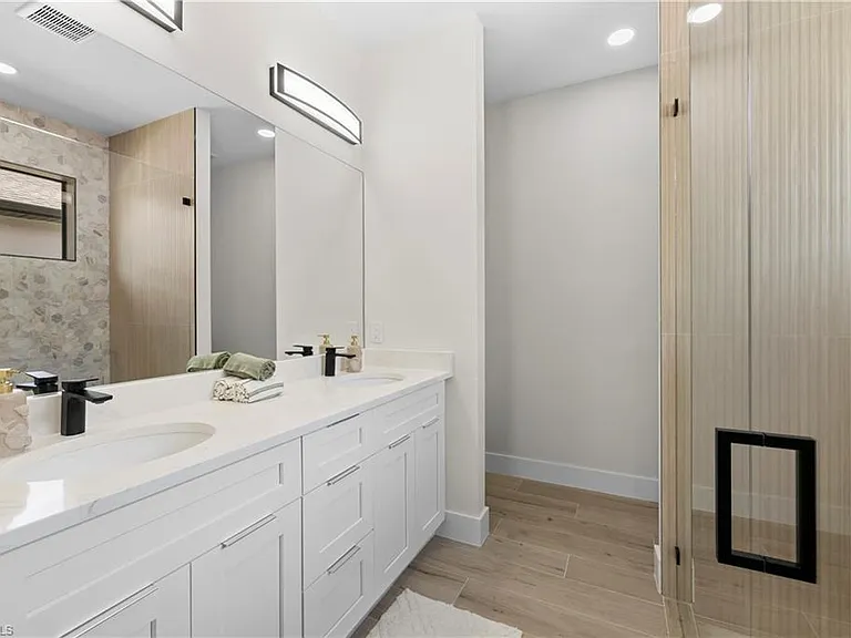 2547 Storter Ave — Photo 25