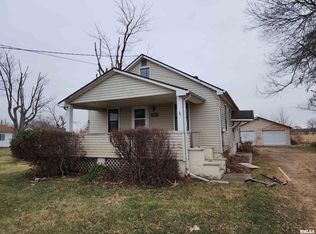 5602 Pfeiffer Rd, Peoria, IL 61607