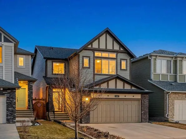 24 Legacy Lndg W, Calgary, AB T2X 2E5