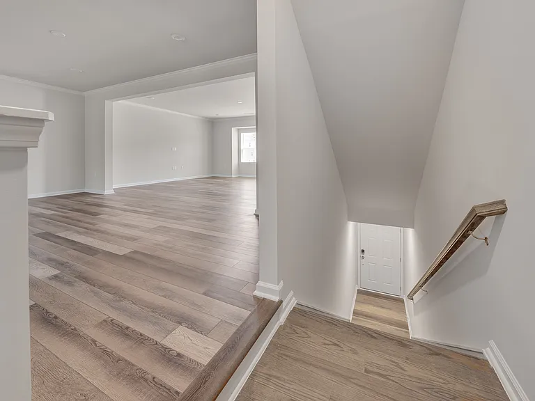 1123 Lily Loch Way — Photo 3