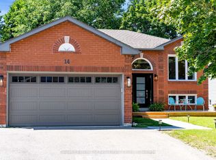14 Langevin Dr, Wasaga Beach, ON L9Z 1C6