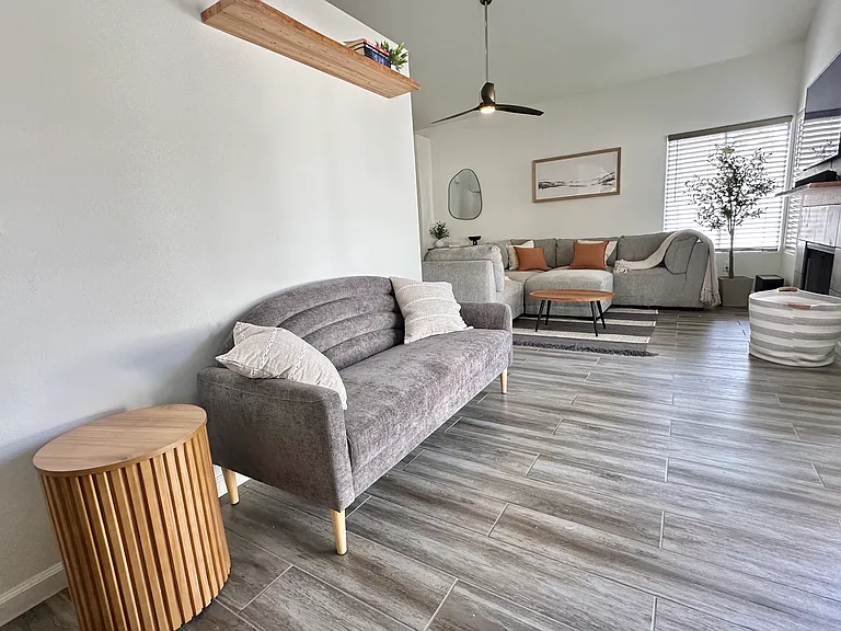 1658 Garden Path Ct — Photo 5