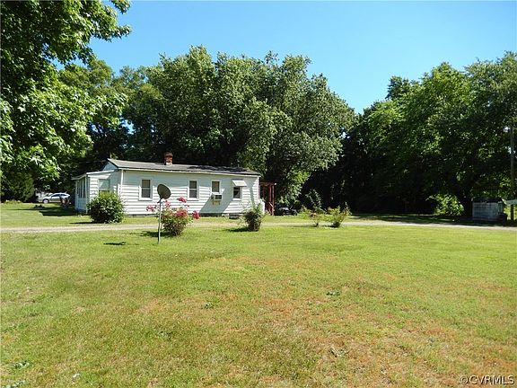 5th image of 1704 Winona Blvd