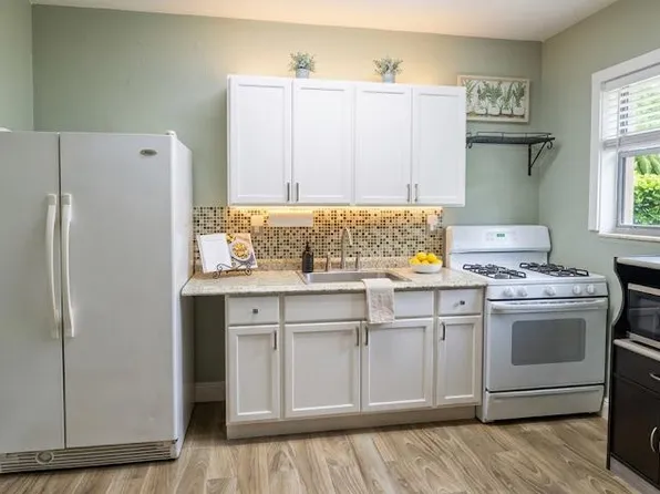 1845 Pembroke Rd APT 13, Hollywood, FL 33020