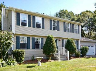 11 Redberry Dr, South Kingstown, RI 02879