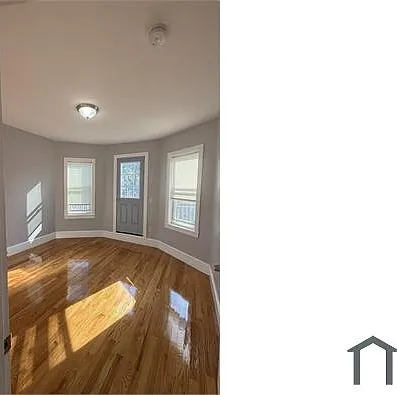 22 Abbot St #3 — Photo 2
