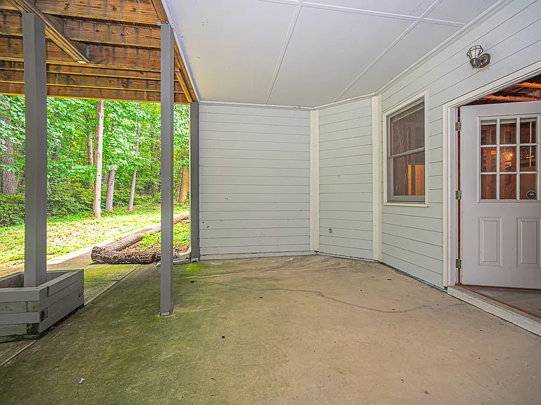 1209 Wood Iris Ln — Photo 31