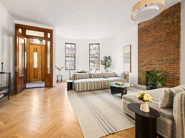 825 Riverside Drive image 1 of 27