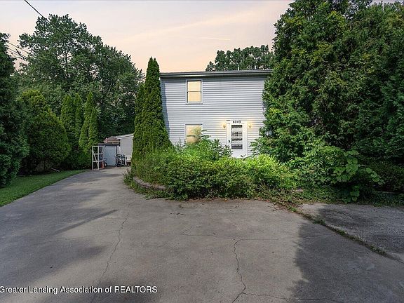2nd image of 6043 Gibson Ave