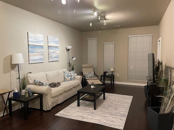 4107 Bowser Ave APT 108