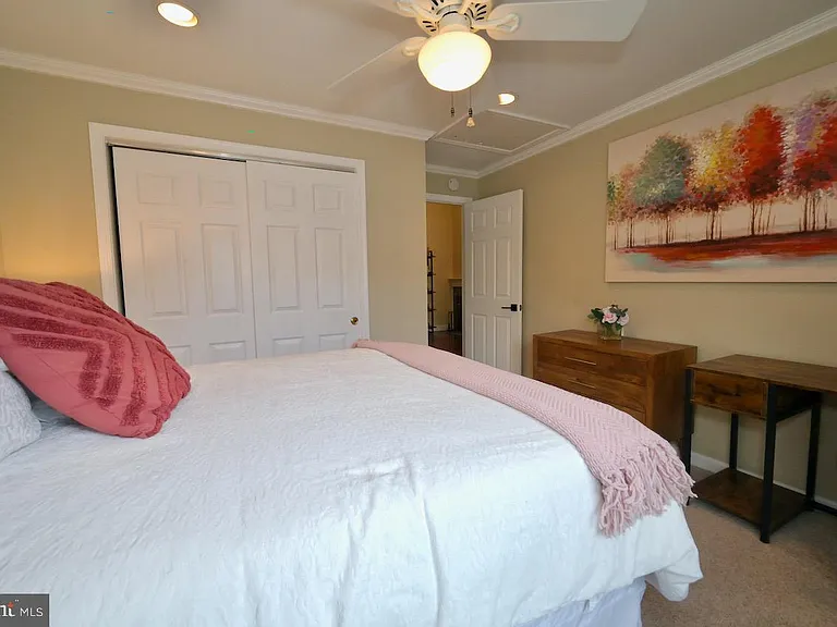 112 Kendrick Pl #34 — Photo 36