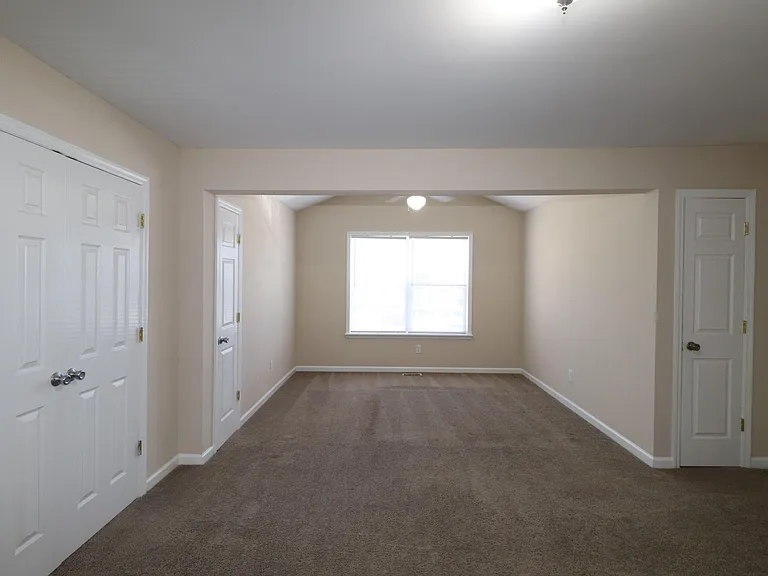 403 John Sutherland Dr — Photo 10