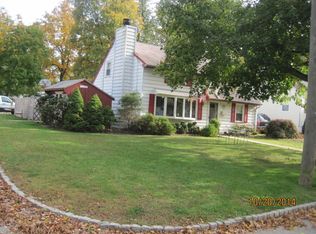 23 Hunterdon Rd, West Orange, NJ 07052