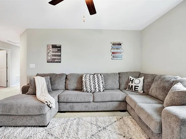 12813 Wildflower Meadow Dr — Photo 24