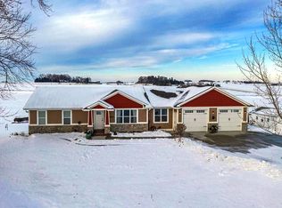 7049 County Road 24 NE, Elgin, MN 55932