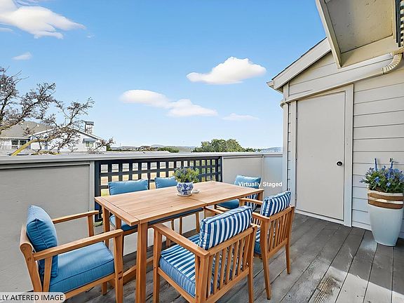 3rd image of 1201 Glen Cove Parkway #1616