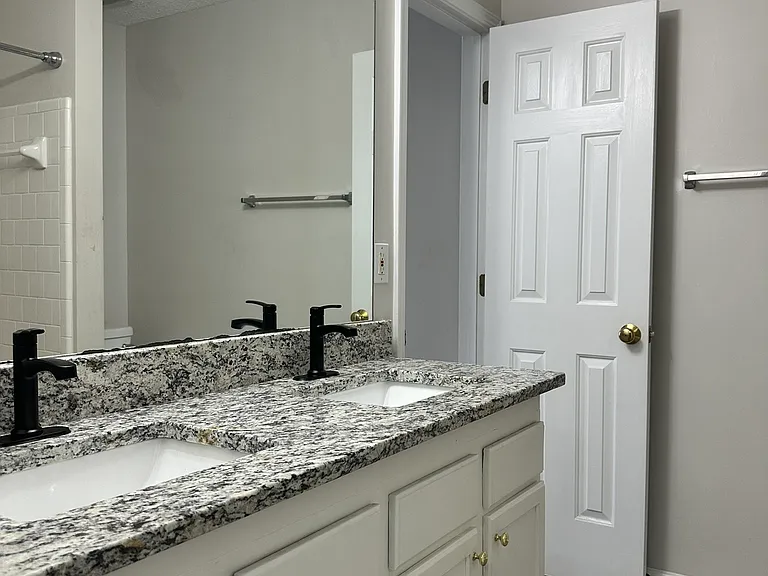 3535 Ridgefair Dr — Photo 19