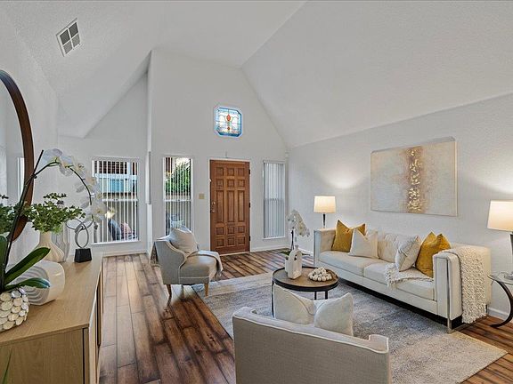 4th image of 1150 Weldon Ln