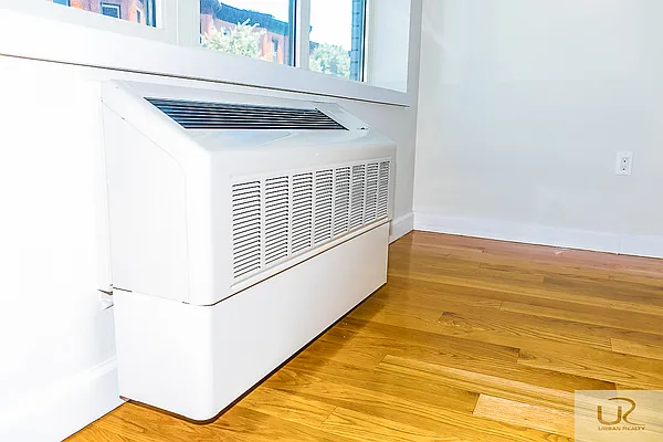 Rented by Urban Realty NYC | media 9