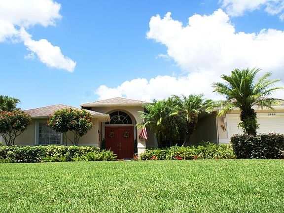 2nd image of 2856 SE Eagle Dr