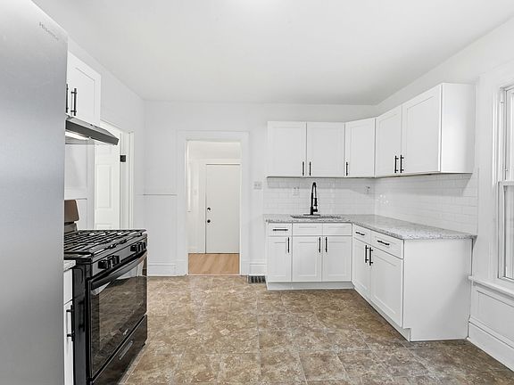 4th image of 6531 Plymouth Ave