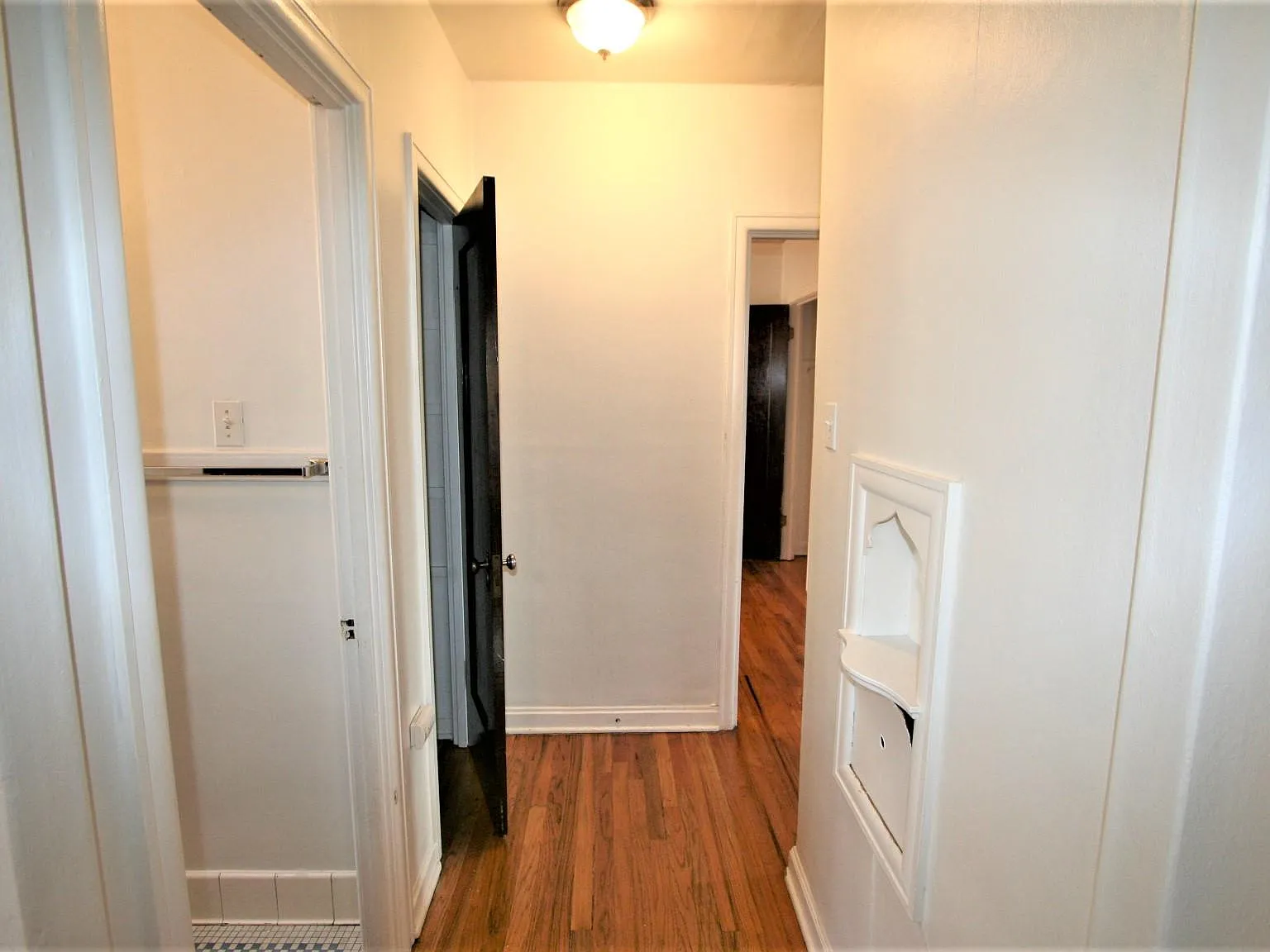 2 bed, 800 sqft, $1,895 — Photo 4