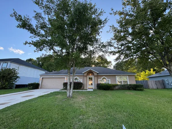 8854 Oxfordshire Dr, Jacksonville, FL 32219