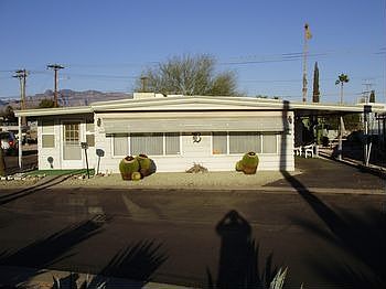 14 Listing FV, Outside.jpg