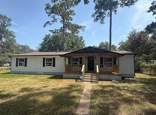 13211 Shady Ln, Old River Winfree, TX 77535