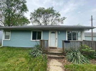 7516 Catalpa Ave, Hammond, IN 46324