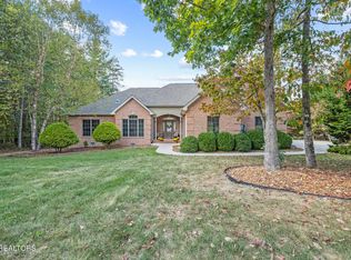 110 Leyden Dr, Fairfield Glade, TN 38558