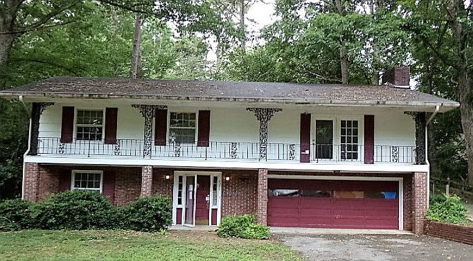 1st image of 9213 Lakewood Cir