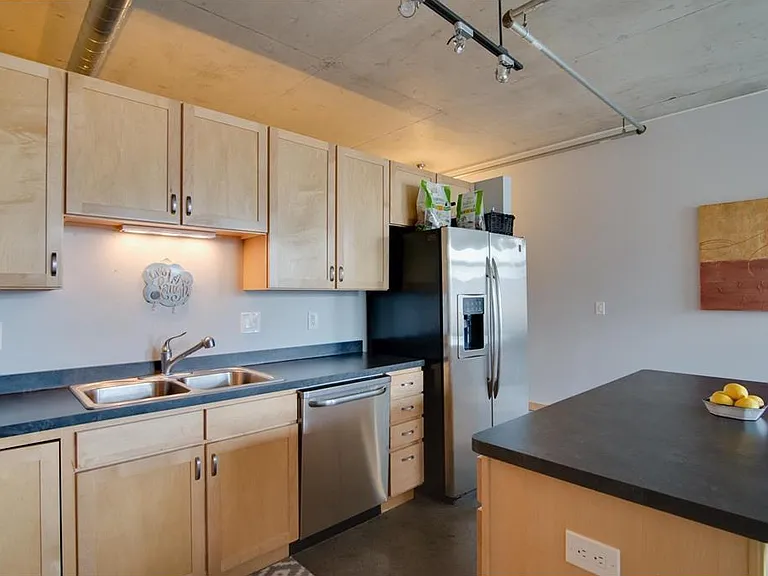 720 N 4th St #512 — Photo 7
