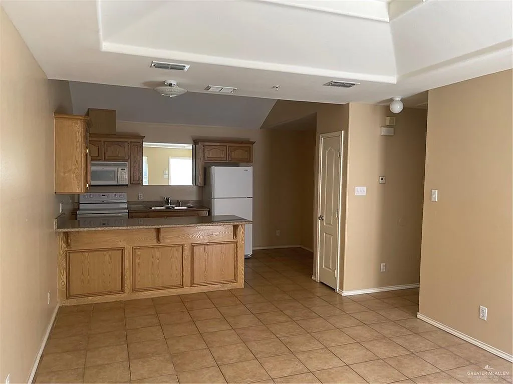 1 bed, 1.0 bath, 720 sqft, $660 — Photo 4