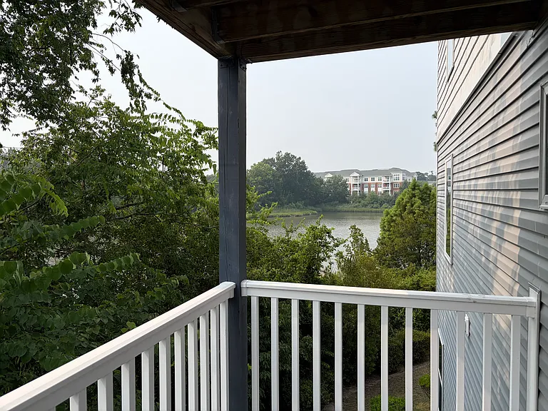 5009 Killam Ave #2B — Photo 8