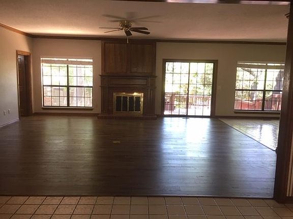 Entry & Living Room