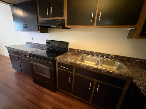 103 Pompano Dr SE, Saint Petersburg, FL