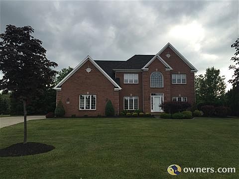 3rd image of 8161 Driftwood Ct