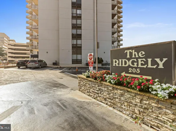 205 E Joppa Rd APT 1606, Towson, MD 21286