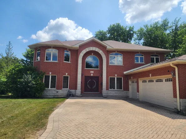 505 Huber Ln, Glenview, IL 60025