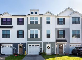 511 Charles Ave, Hanover, PA 17331
