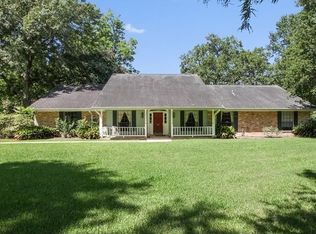 42 Shadow Ln, Destrehan, LA 70047