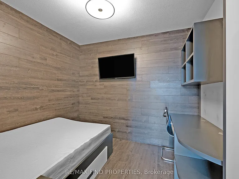 330 Phillip St #2709 — Photo 21