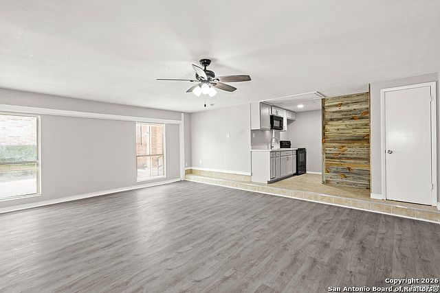 1st image of 5834 Winding Ridge Dr #1