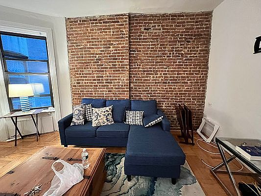 1st image of 41 W 64th St APT 2C