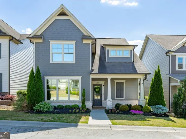 6020 Harbour Mist Dr, Flowery Branch, GA 30542