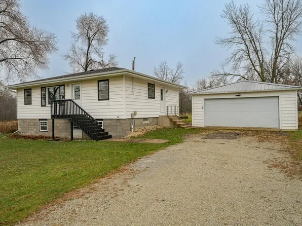 5444 Covill St SW, Stewartville, MN 55976