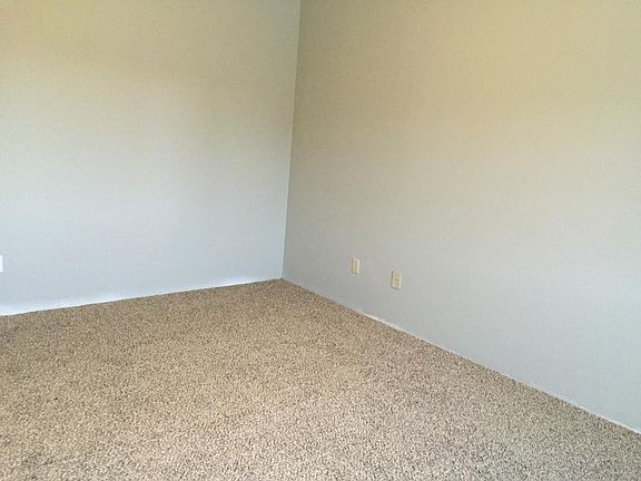 2nd image of 13608 95th Avenue Ct E