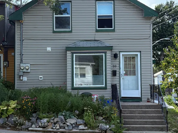 20 Patrick St, Kingston, ON K7K 3N4