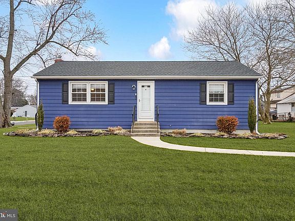 2nd image of 126 Annapolis Rd